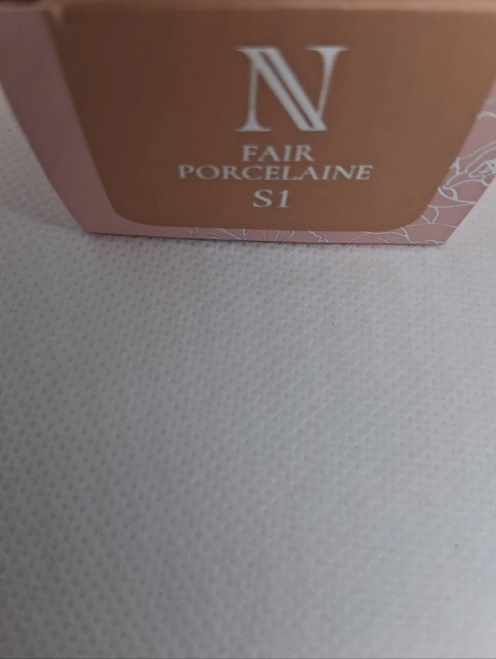 NIKOL Beauty Serum Foundation in Fair Porcelaine
